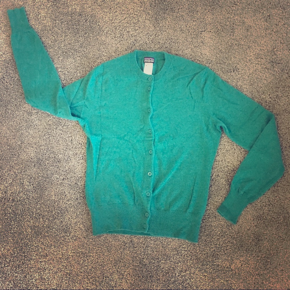 Patagonia 100% Cashmere Cardigan